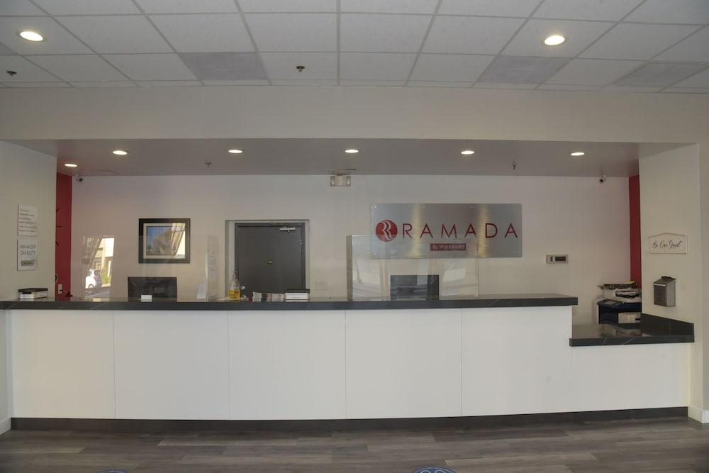 Ramada By Wyndham San Diego National City Ngoại thất bức ảnh