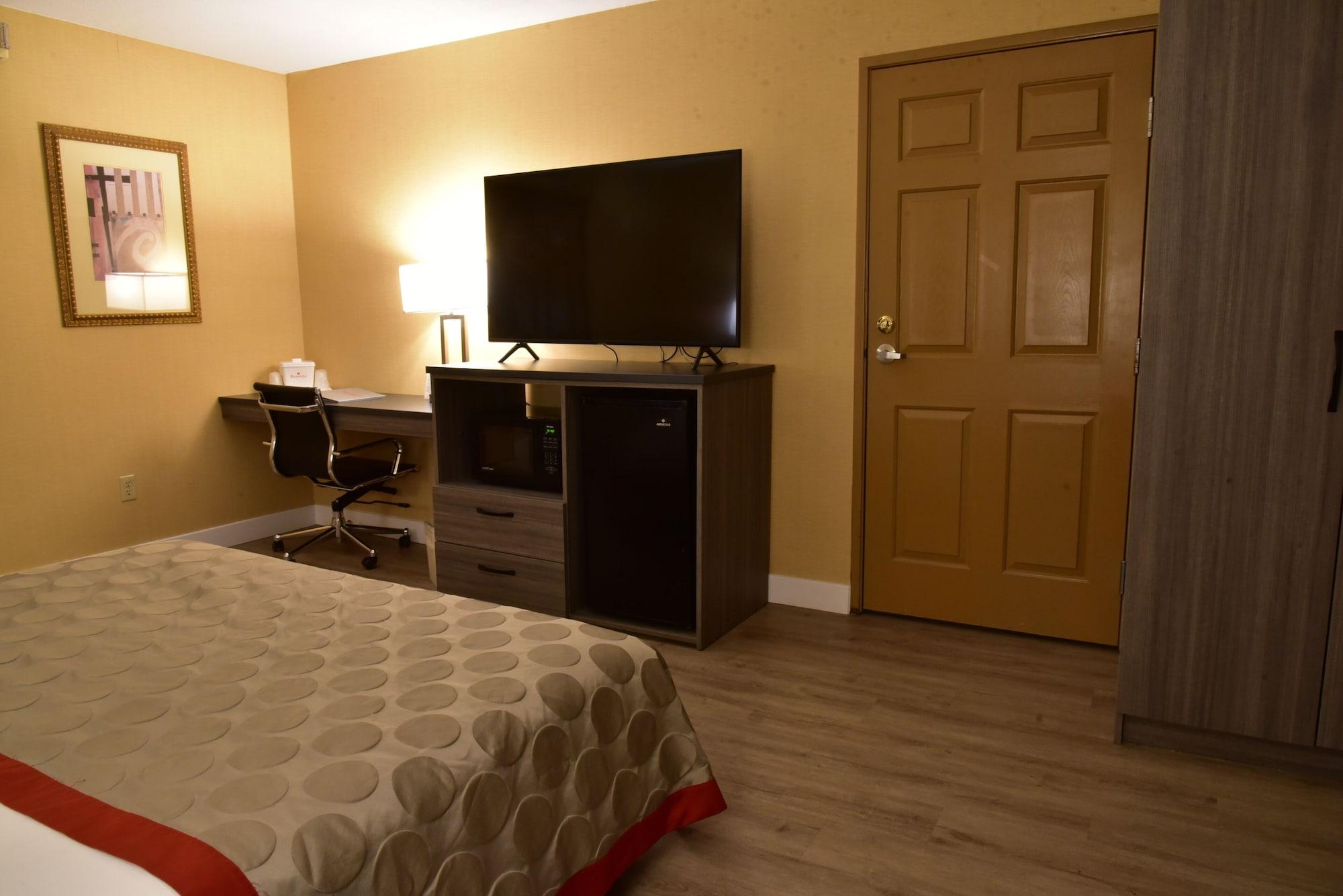Ramada By Wyndham San Diego National City Ngoại thất bức ảnh
