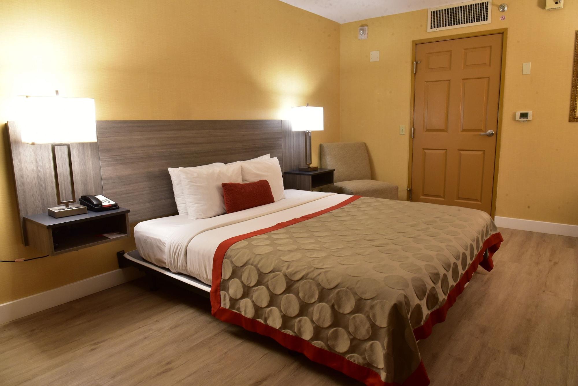 Ramada By Wyndham San Diego National City Ngoại thất bức ảnh