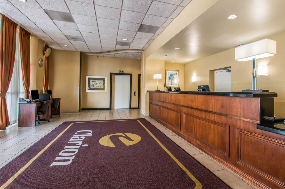 Ramada By Wyndham San Diego National City Ngoại thất bức ảnh